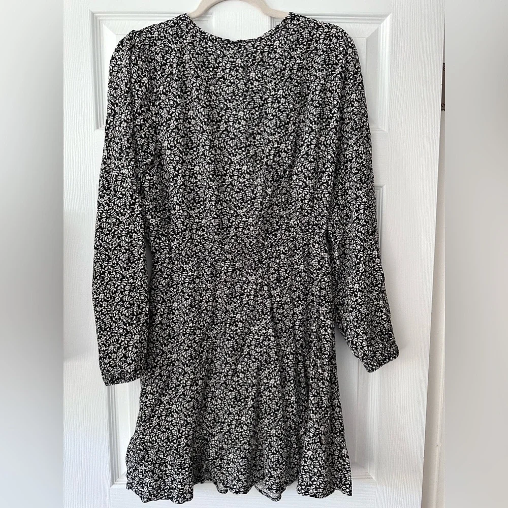 Lily Rose Dress - NWOT - Picture 7 of 7